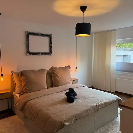 Noble Supreme Suite 80M2 Kamin & Designkueche - Zentrumsnah Essen * Essen