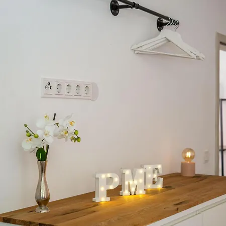 Noble Supreme 80m2 Kamin & Designkueche - Zentrumsnah