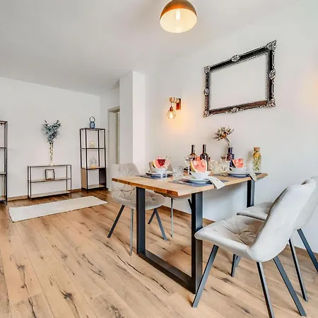 Appartement Noble Supreme 80m2 Kamin & Designkueche - Zentrumsnah Essen