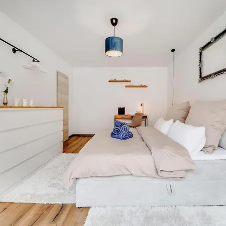 Noble Supreme 80m2 Kamin & Designkueche - Zentrumsnah Apartmán Essen