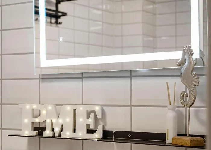 Noble Supreme 80m2 Kamin & Designkueche - Zentrumsnah דירה אסן