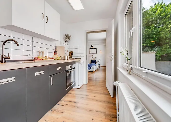 Noble Supreme 80m2 Kamin & Designkueche - Zentrumsnah Apartment