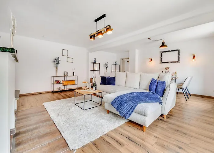 Apartment Noble Supreme 80m2 Kamin & Designkueche - Zentrumsnah